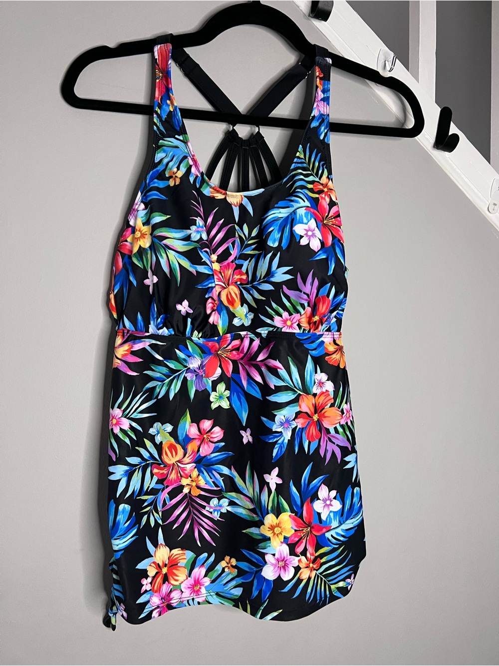 0055: Tankini with Shorts - Two Piece Tummy Control Side Tie Top with Boy Short - Picture 7 of 16